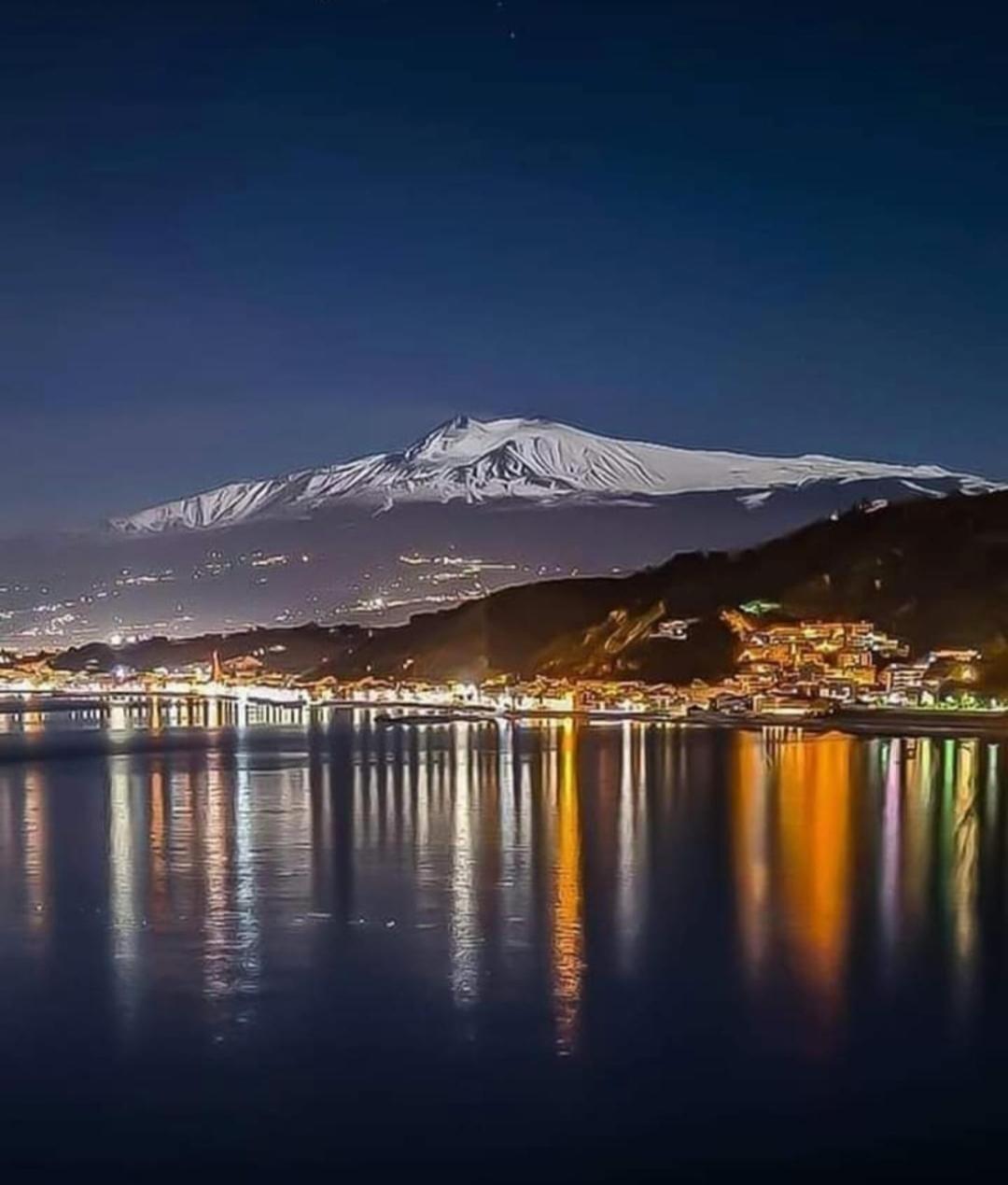 Arcadia Golden Bay Lejlighed Giardini Naxos Eksteriør billede